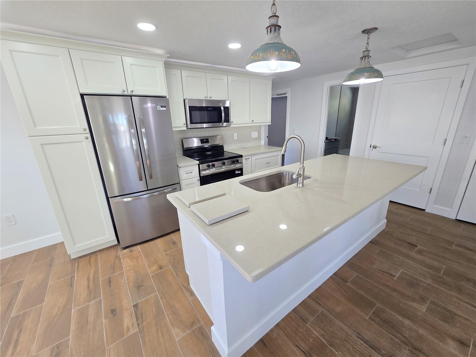 Image 6 of 23 For 5702 Carissa Street A