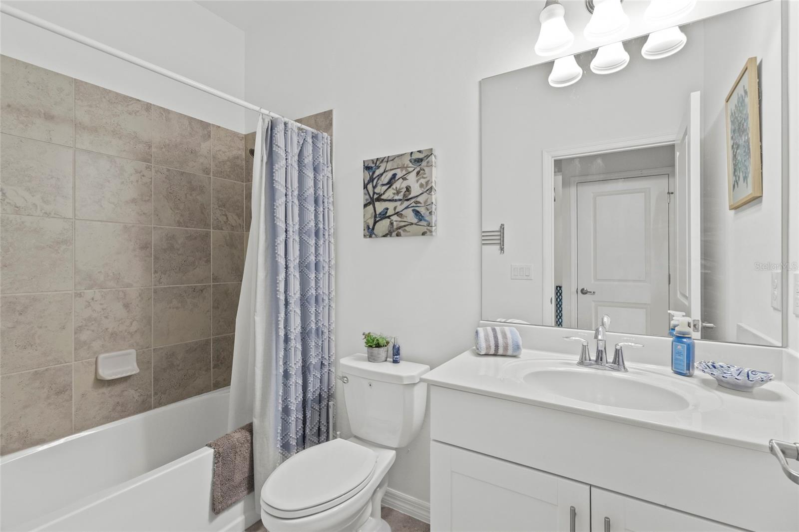 Image 12 of 41 For 15944 Honey Suckle Street