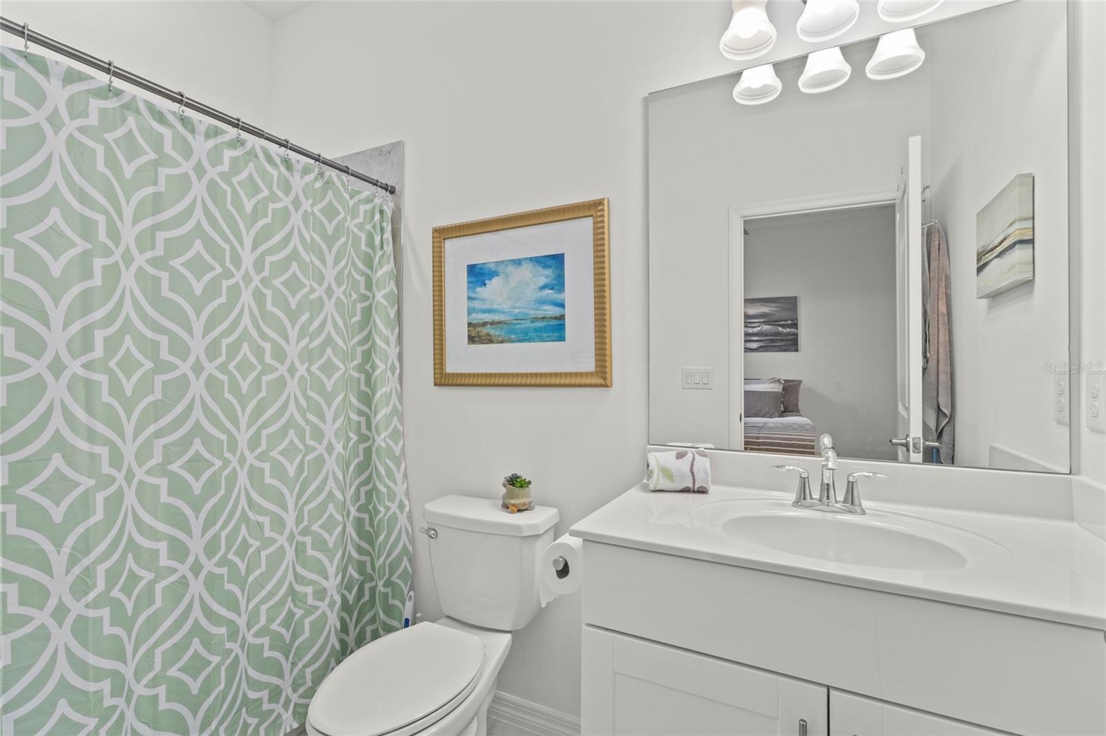 Image 15 of 41 For 15944 Honey Suckle Street