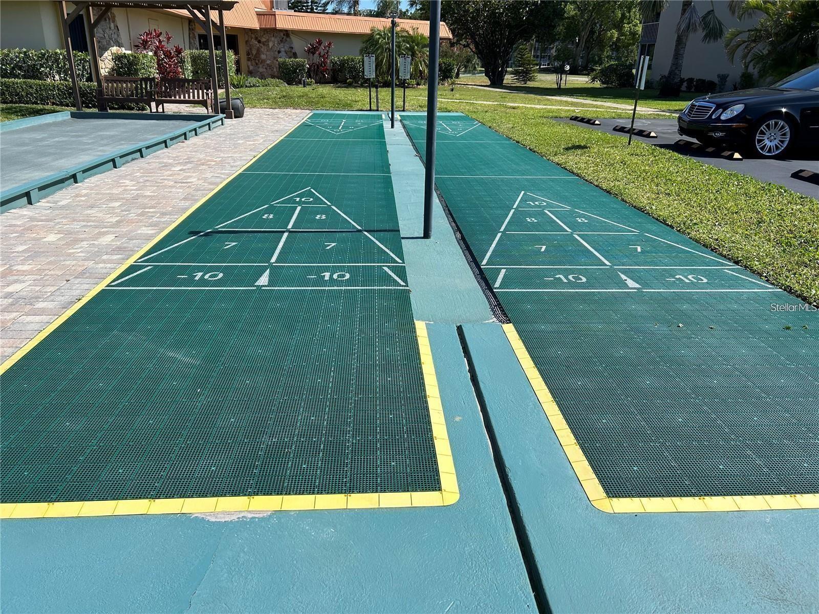 Image 13 of 15 For 4080 Ironwood Circle 402c