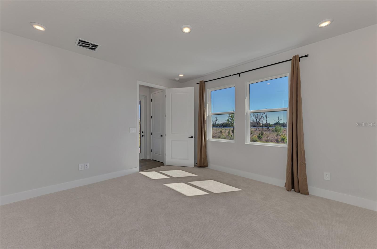 Image 22 of 40 For 2821 Marrakesh Lane