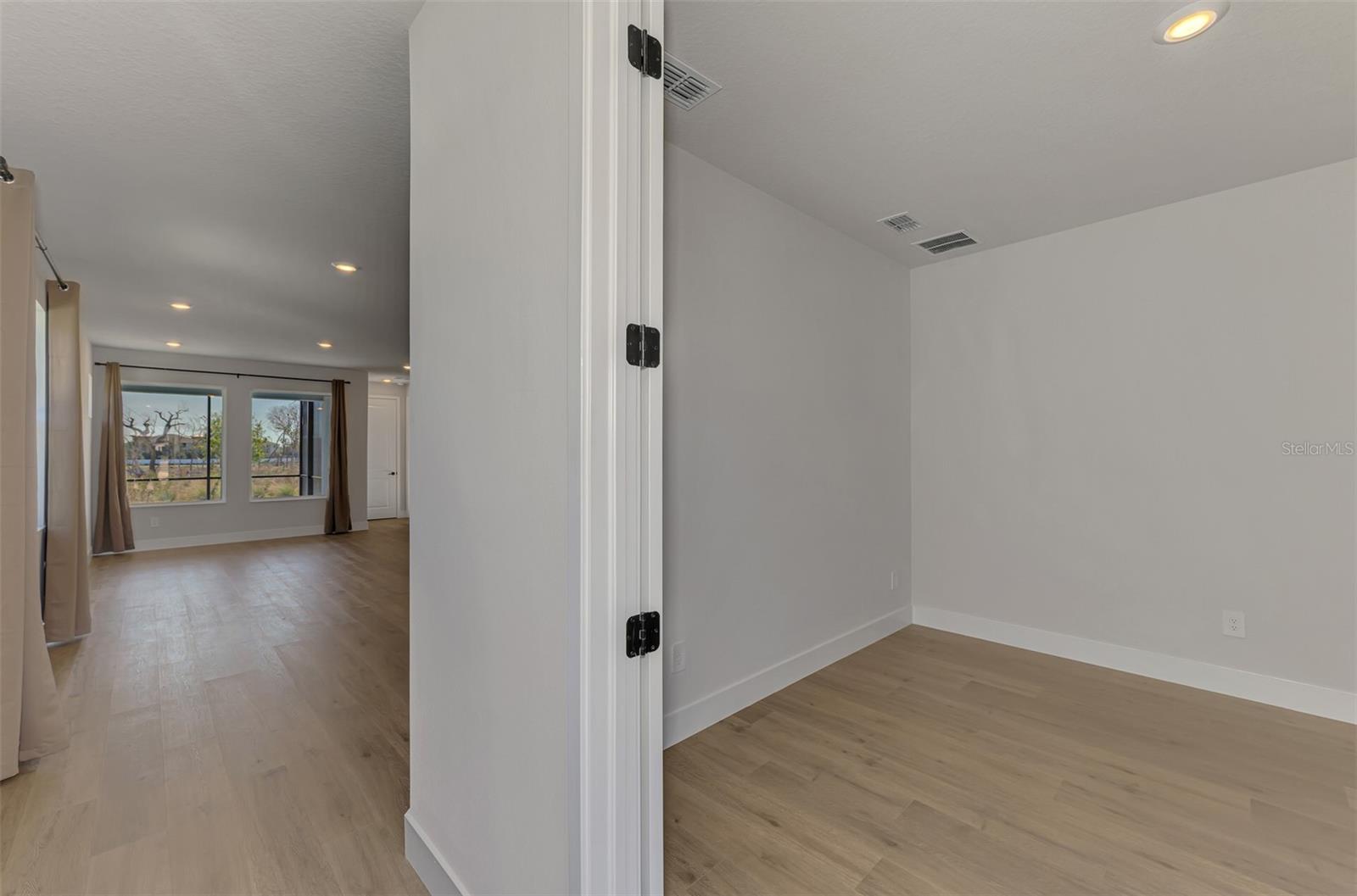 Image 9 of 40 For 2821 Marrakesh Lane