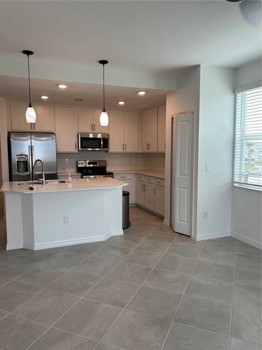 Image 9 of 53 For 12180 Wellen Golf Street 201