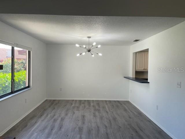 Image 3 of 27 For 747 Sorrento Inlet 747