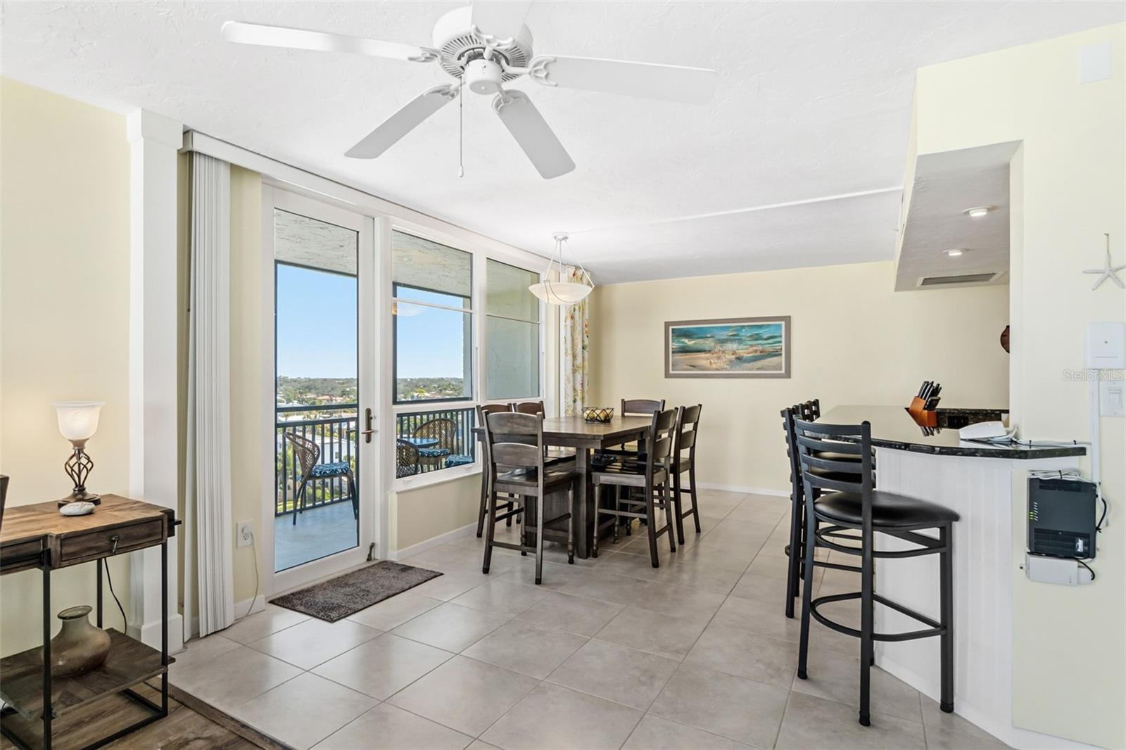 Image 10 of 43 For 631 Alhambra Road 801