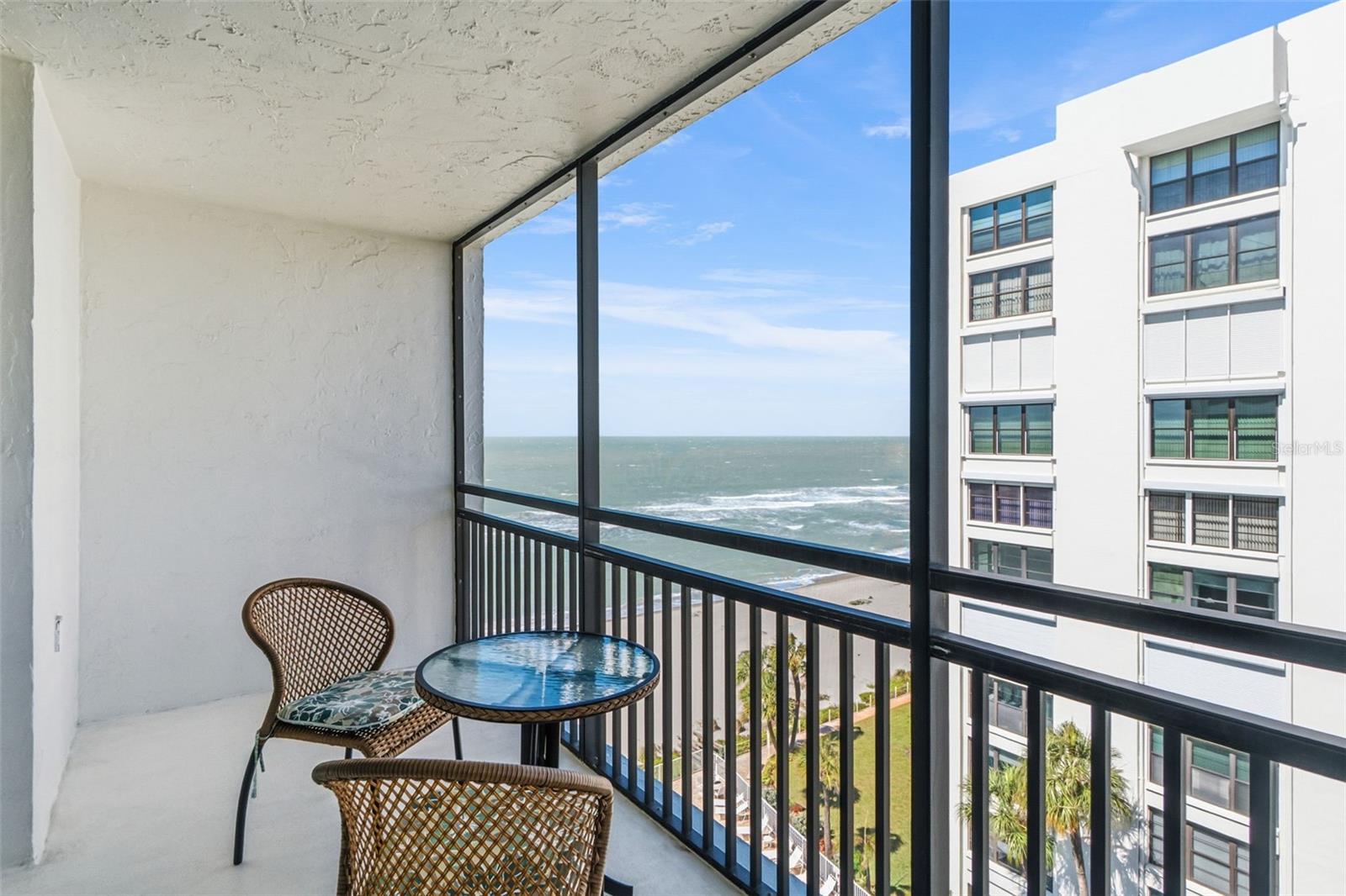 Image 20 of 43 For 631 Alhambra Road 801