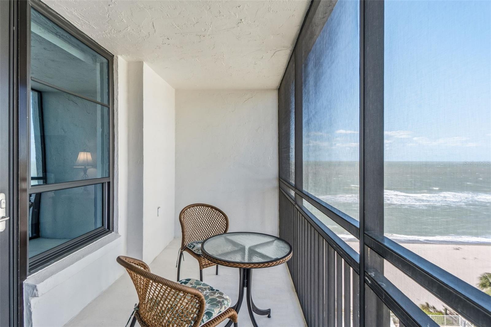 Image 21 of 43 For 631 Alhambra Road 801