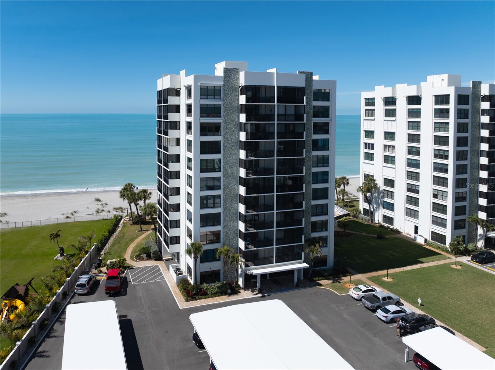 Image 3 of 43 For 631 Alhambra Road 801