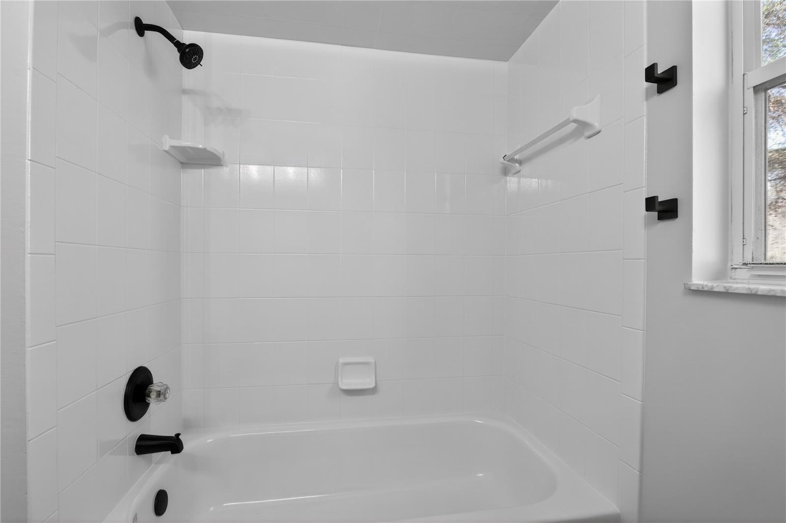 Image 22 of 33 For 1139 Mckinley Street