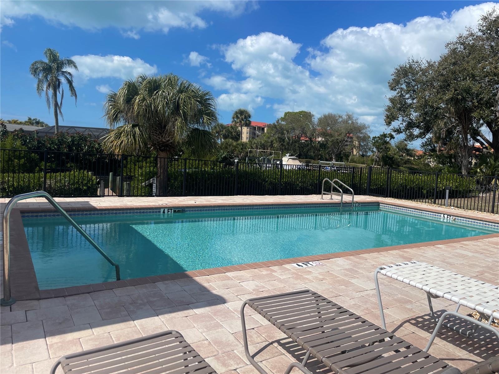 Image 32 of 33 For 119 Villa Drive 119