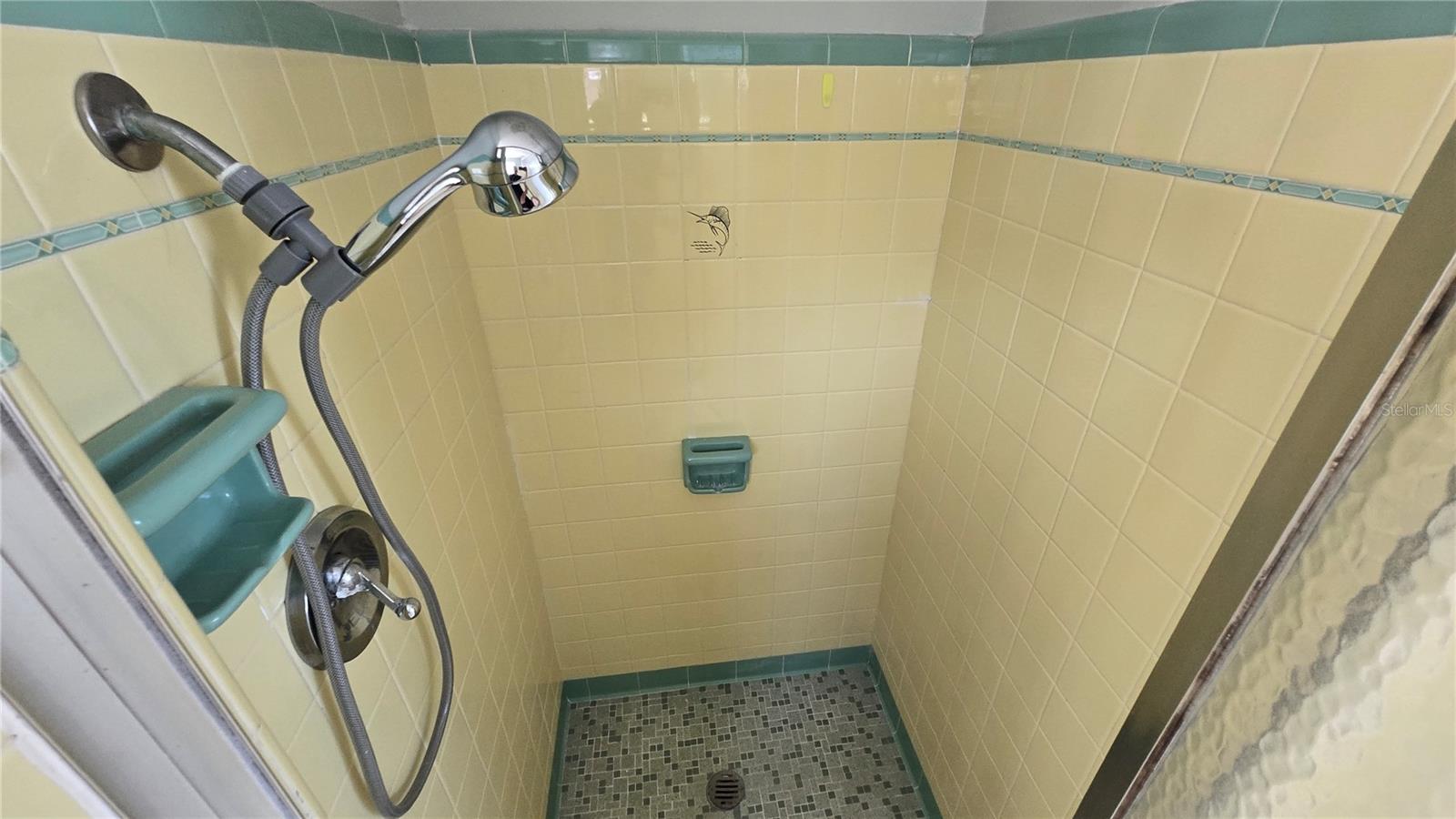 Image 11 of 32 For 2001 Saint George Drive