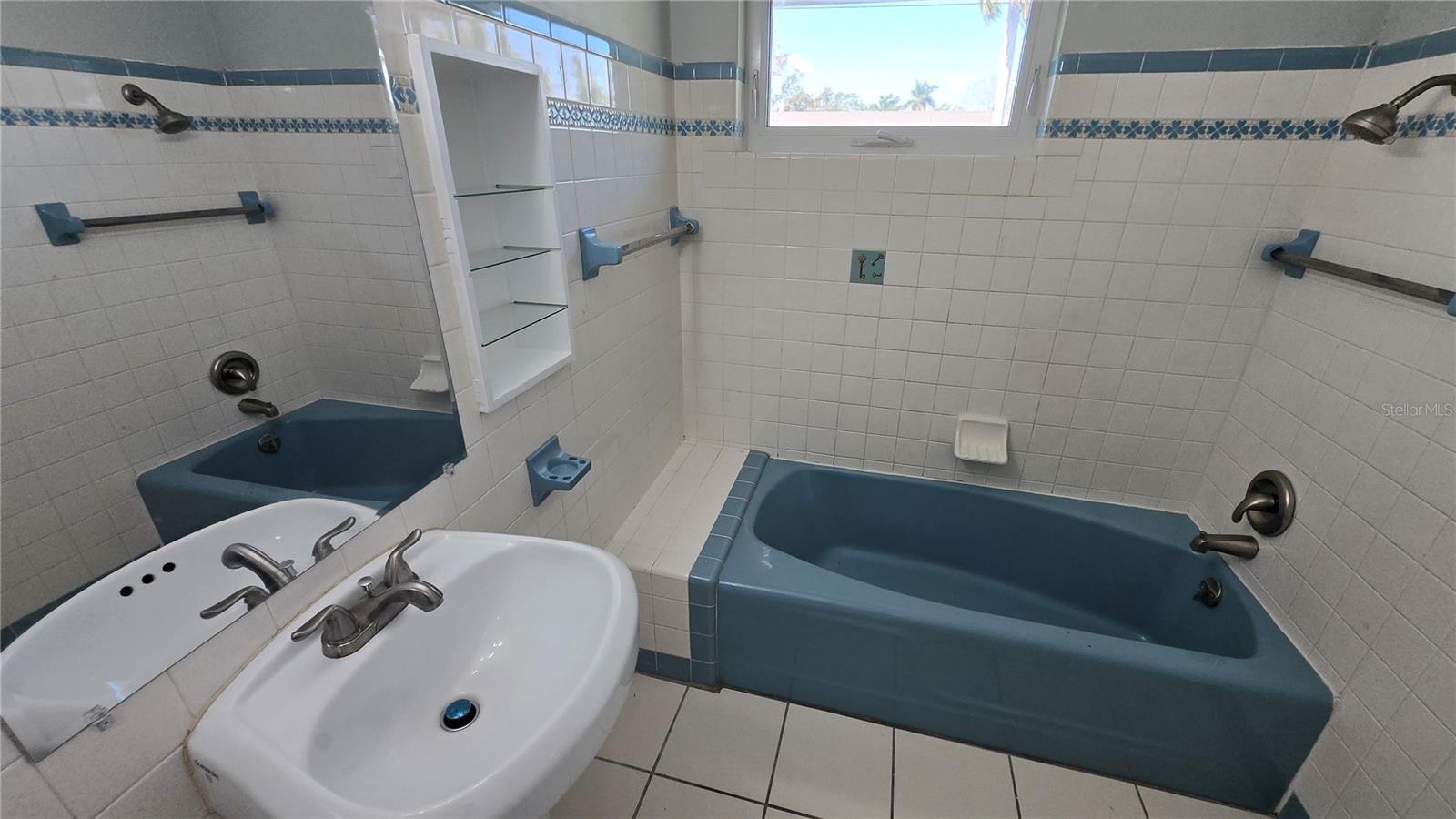 Image 15 of 32 For 2001 Saint George Drive