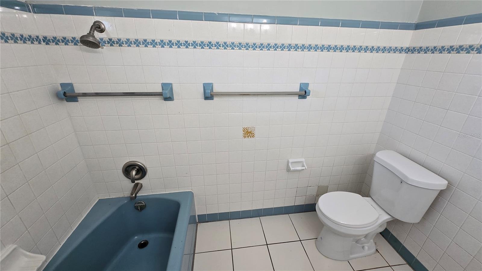 Image 16 of 32 For 2001 Saint George Drive