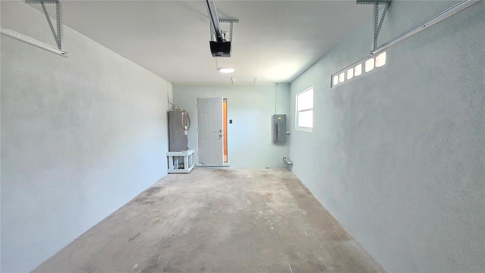 Image 24 of 32 For 2001 Saint George Drive