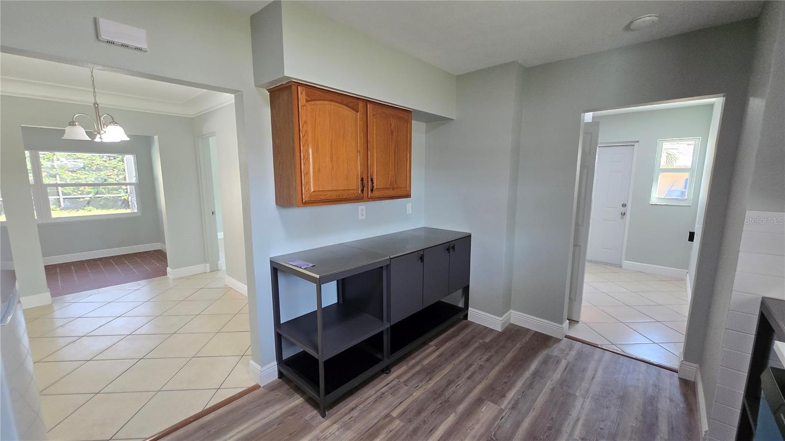 Image 6 of 32 For 2001 Saint George Drive