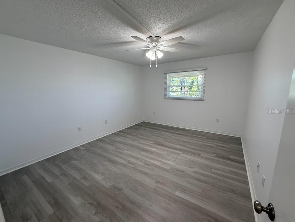 Image 9 of 11 For 5800 Hollywood Boulevard 327