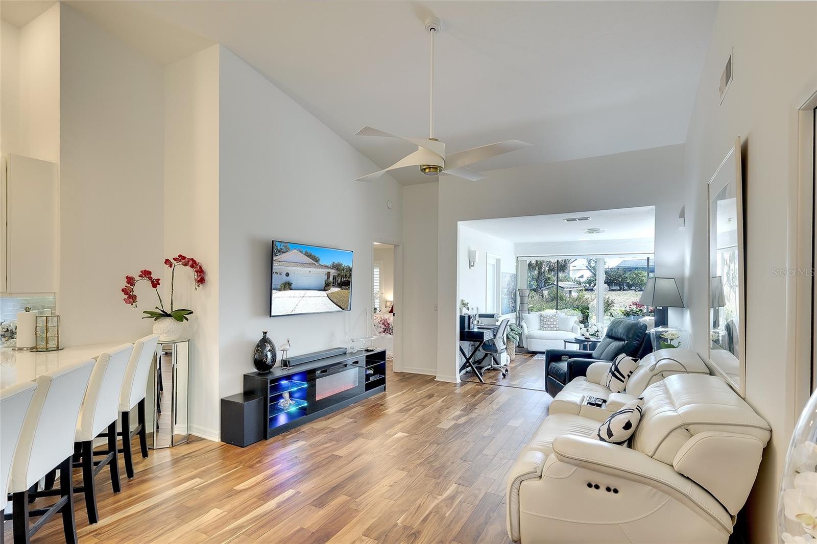 Image 11 of 28 For 5803 Garden Lakes Drive