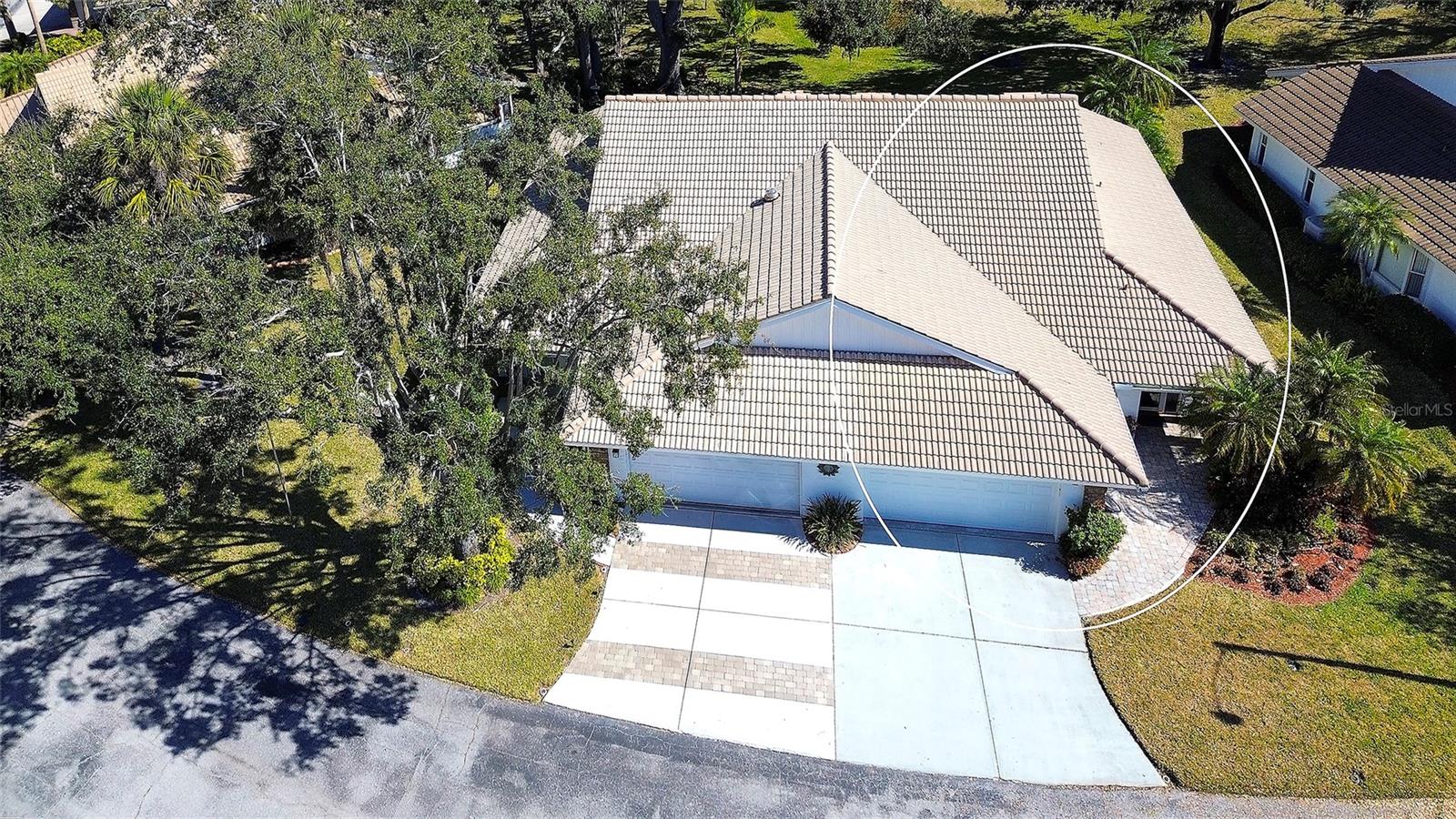 Image 20 of 28 For 5803 Garden Lakes Drive