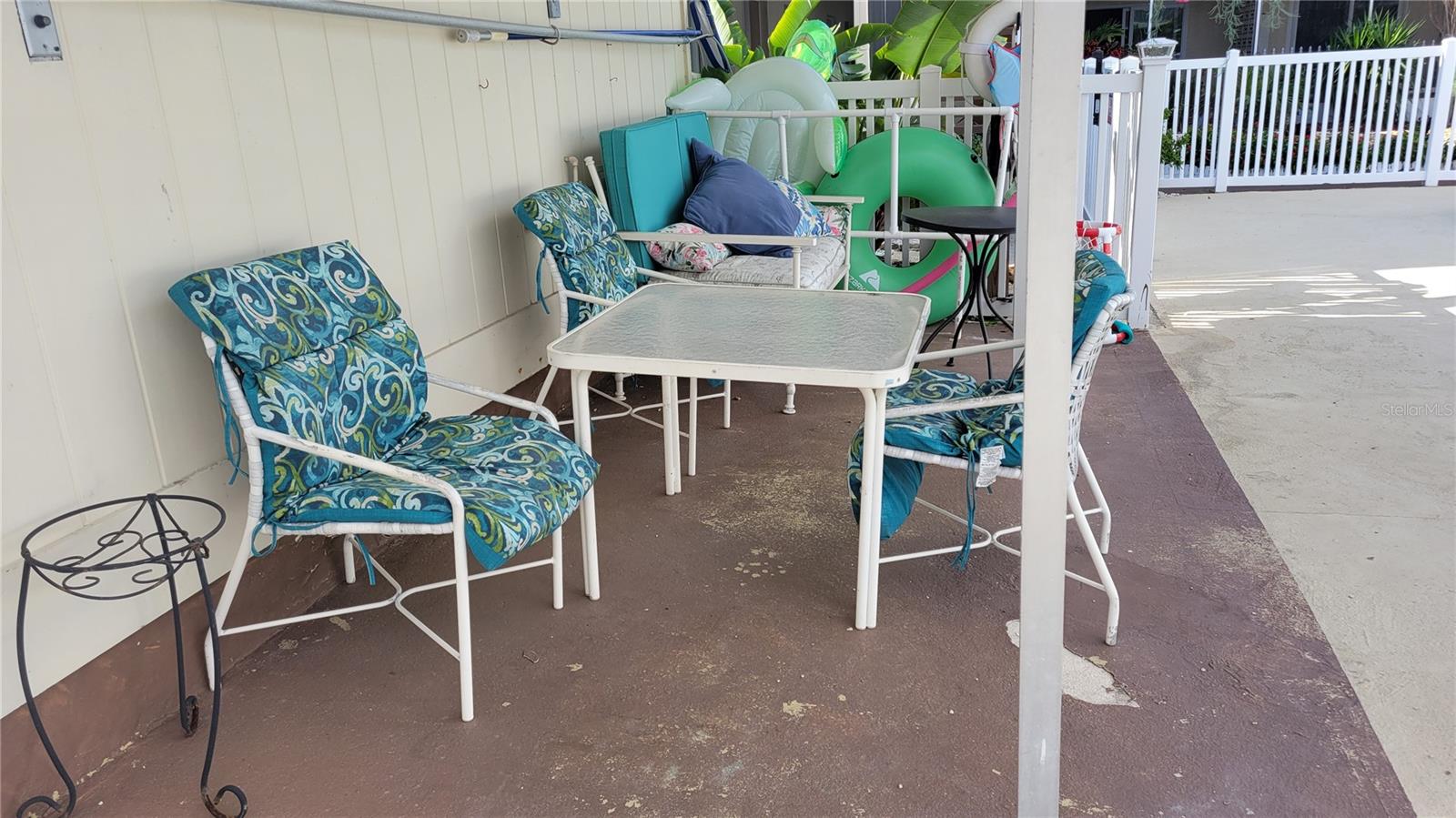 Image 14 of 18 For 360 Base Avenue E 424