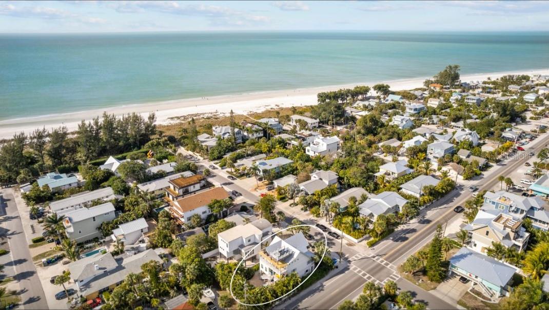 Image 3 of 58 For 117 Willow Avenue