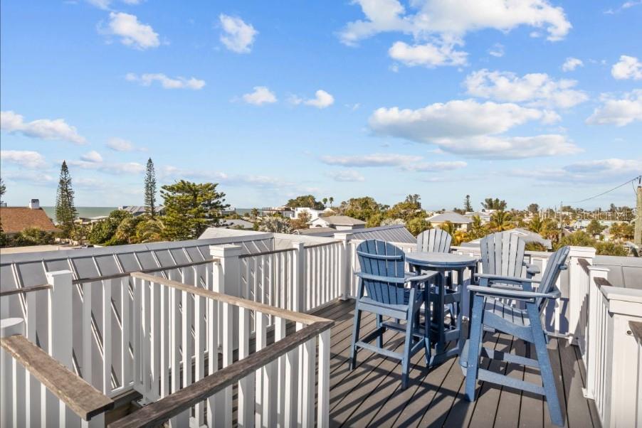 Image 42 of 58 For 117 Willow Avenue