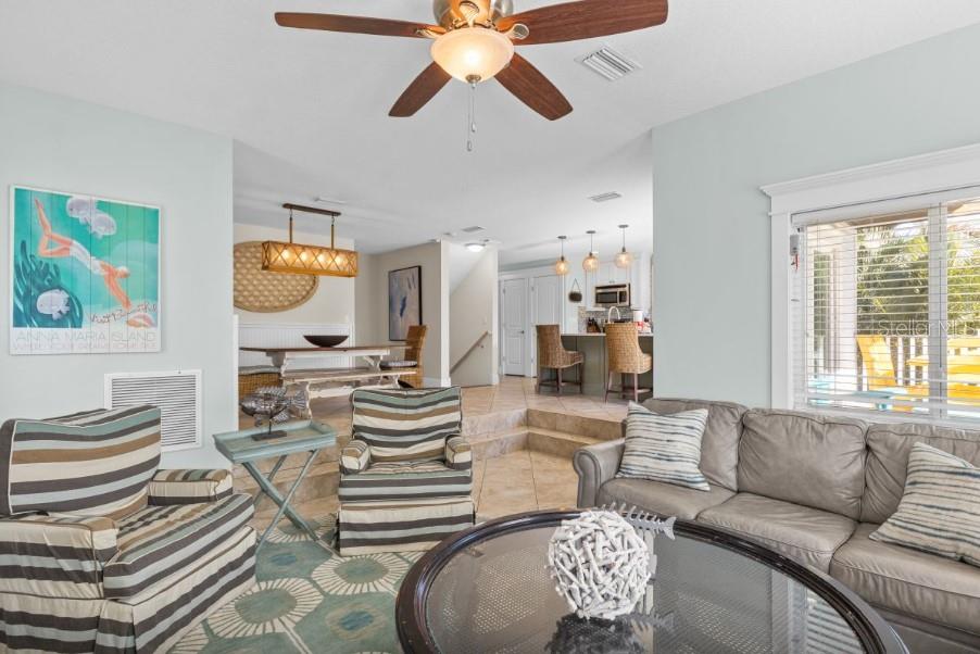 Image 5 of 58 For 117 Willow Avenue