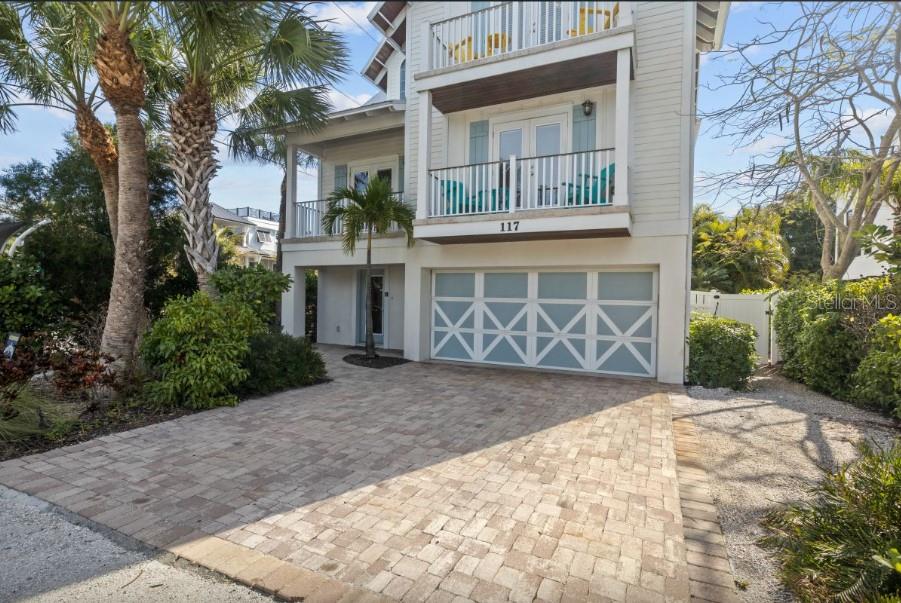 Image 53 of 58 For 117 Willow Avenue