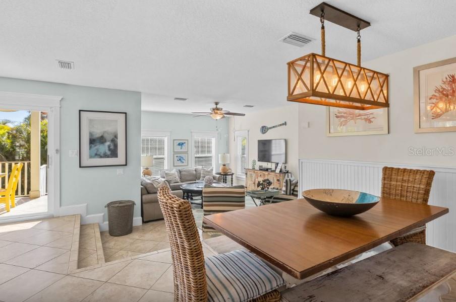 Image 7 of 58 For 117 Willow Avenue