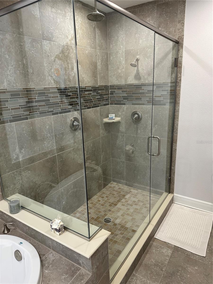 Image 21 of 48 For 7610 34th Avenue W 203