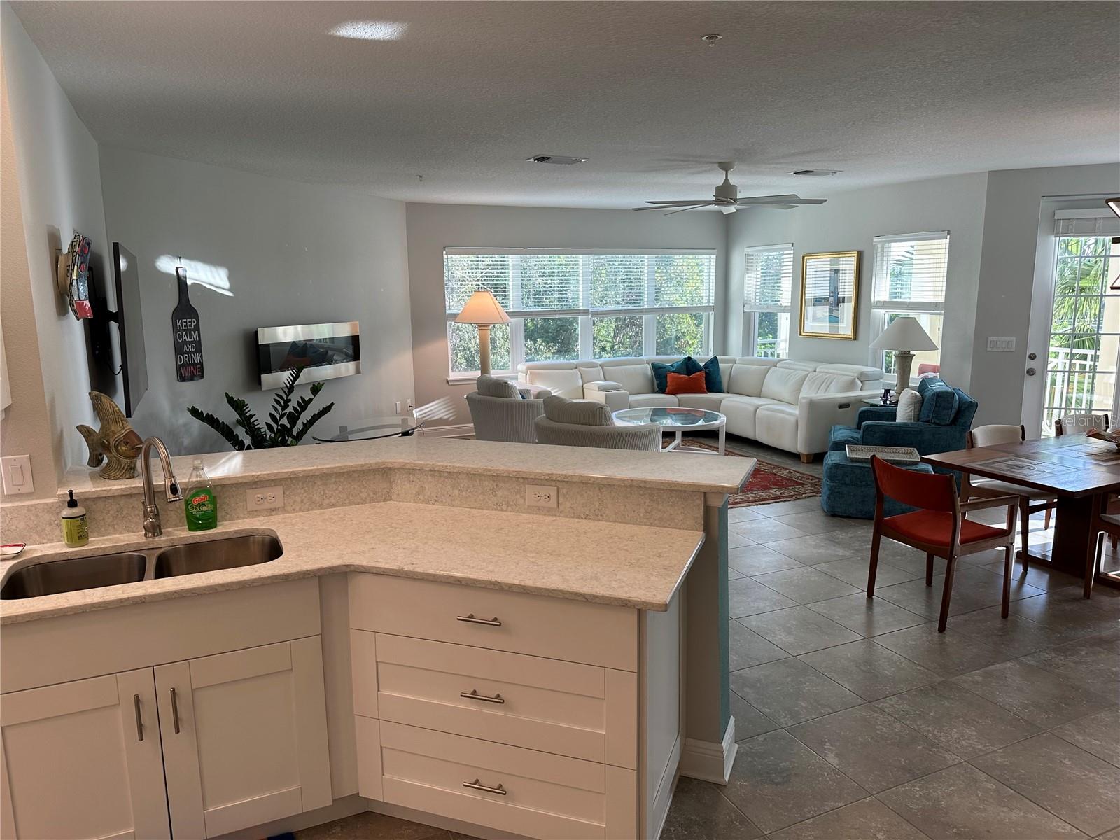 Image 3 of 48 For 7610 34th Avenue W 203