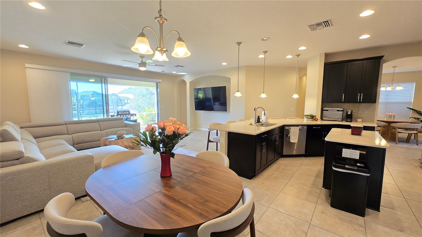 Image 15 of 52 For 5729 Sunflower Circle