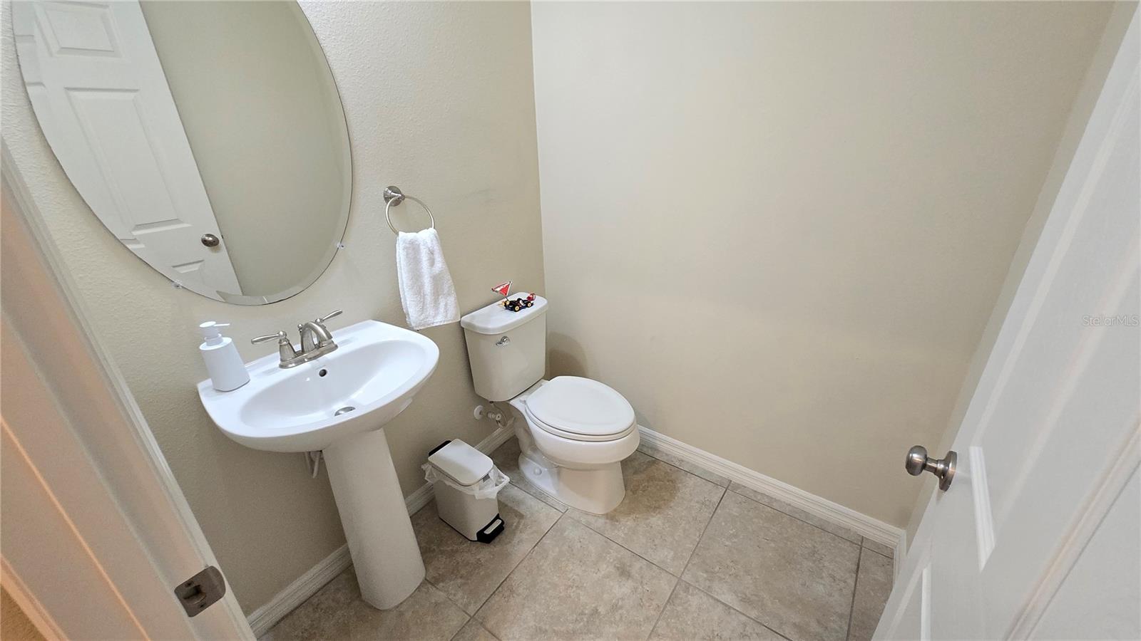 Image 7 of 52 For 5729 Sunflower Circle