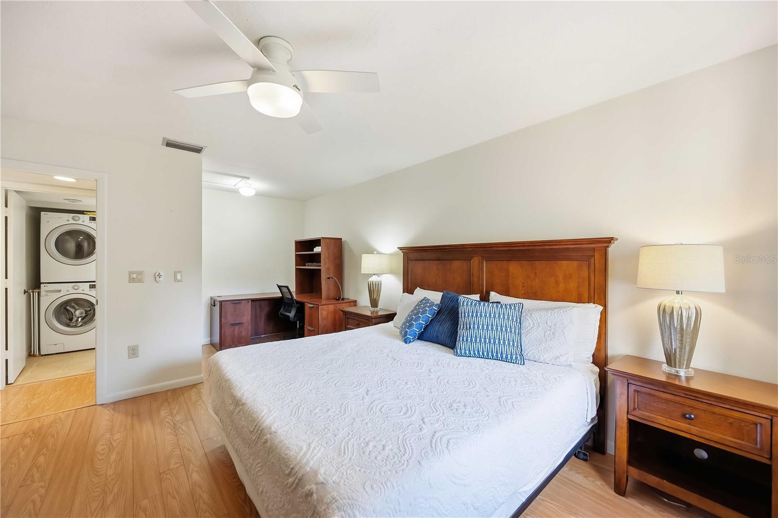 Image 20 of 35 For 1626 Brookhouse Drive 235