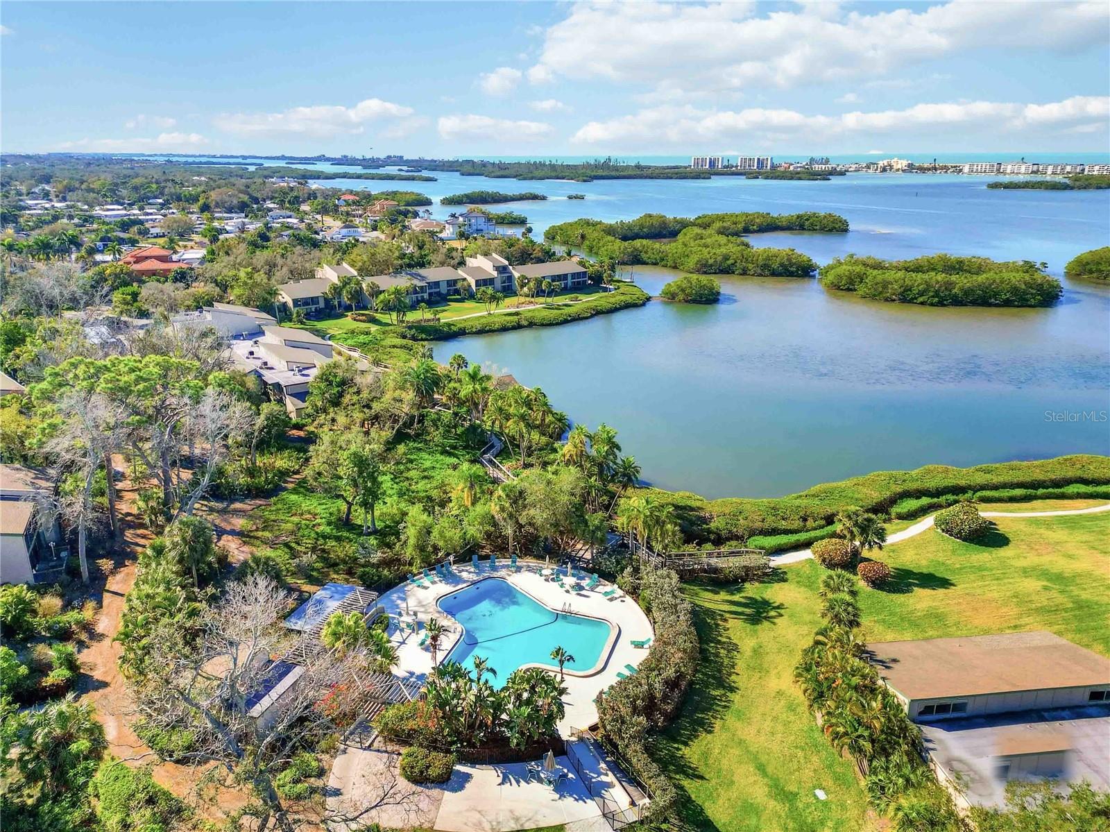 Image 33 of 35 For 1626 Brookhouse Drive 235