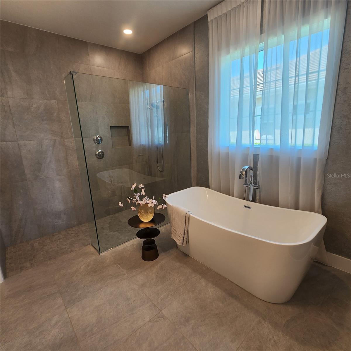 Image 9 of 15 For 512 Blue Shell Loop