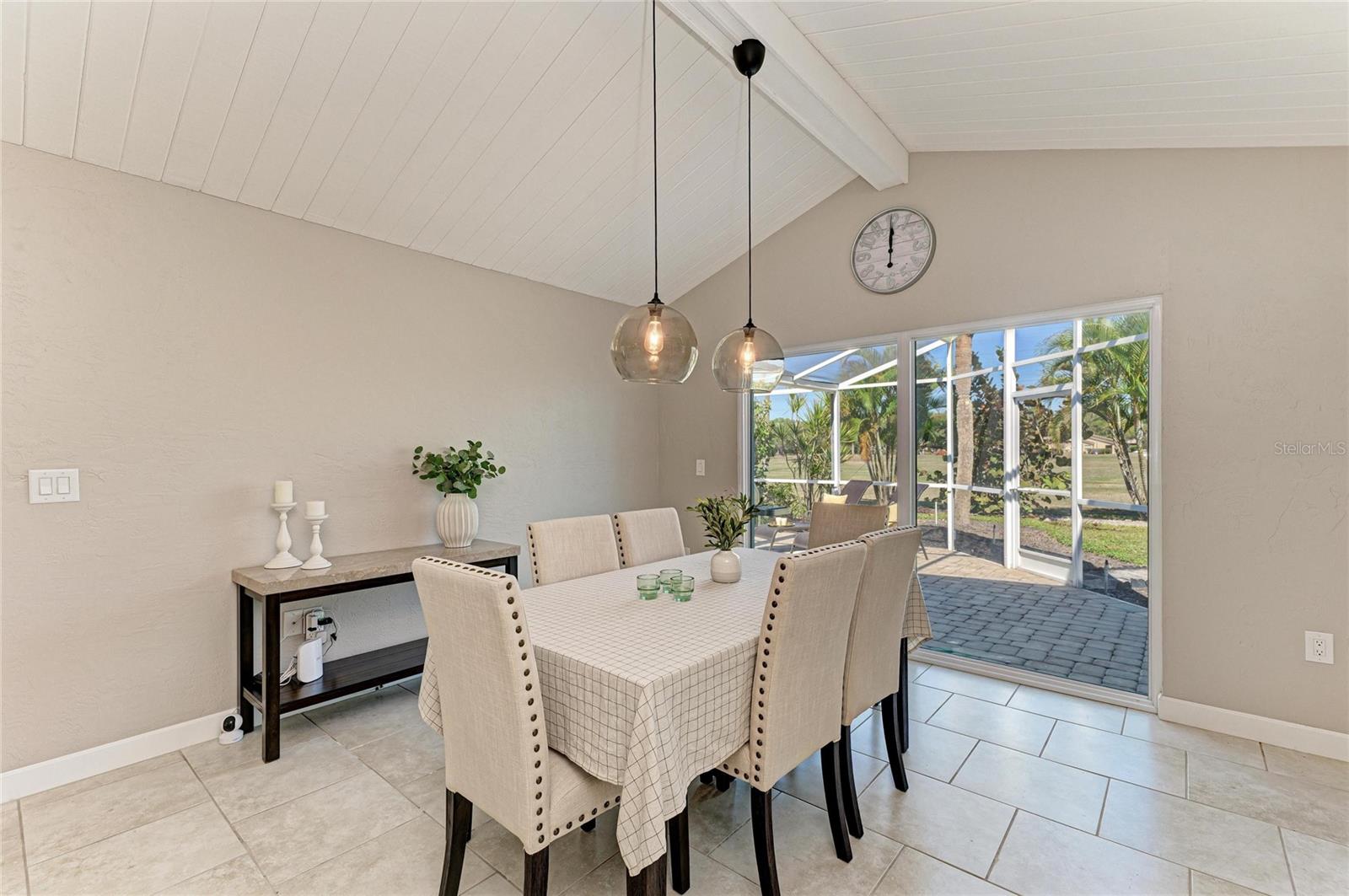 Image 23 of 62 For 2360 Arborfield Lane