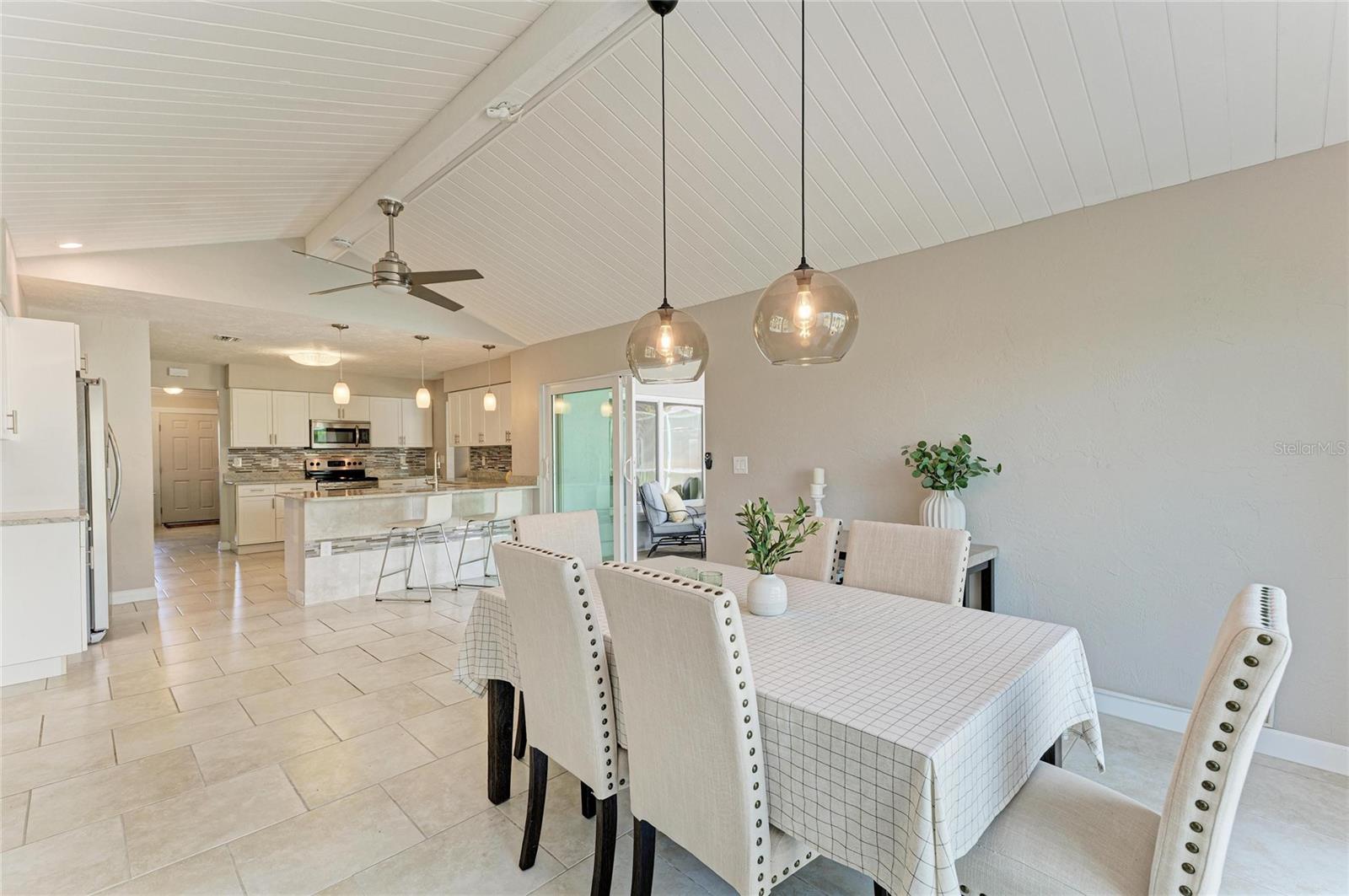 Image 24 of 62 For 2360 Arborfield Lane