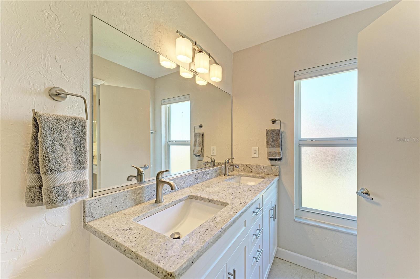 Image 32 of 62 For 2360 Arborfield Lane