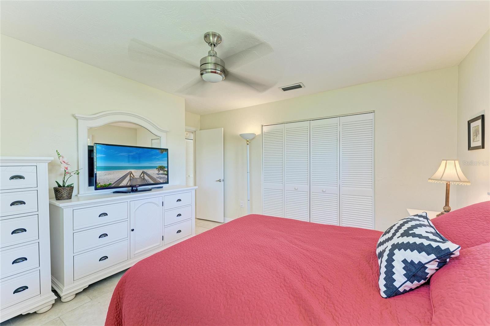 Image 37 of 62 For 2360 Arborfield Lane