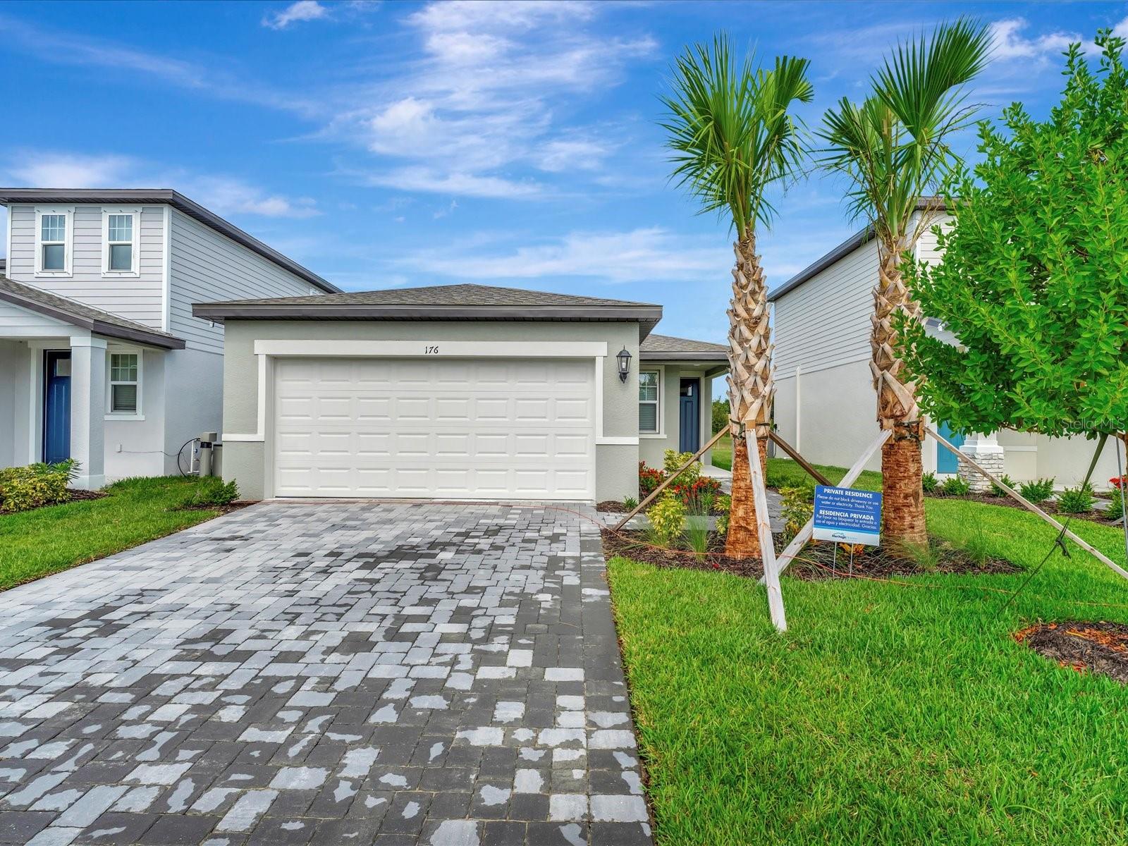 Details for 176 Whiteland Bend, NOKOMIS, FL 34275