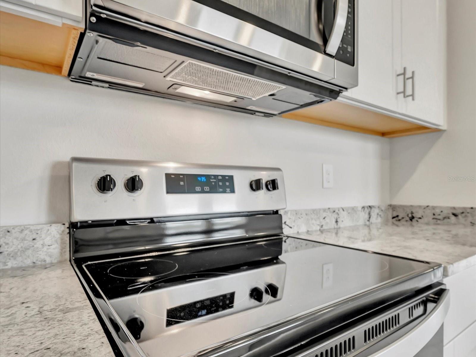 Image 10 of 38 For 176 Whiteland Bend