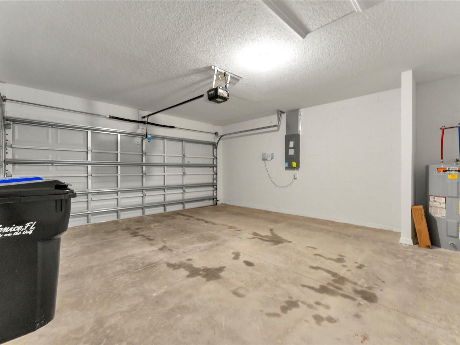 Image 37 of 38 For 176 Whiteland Bend