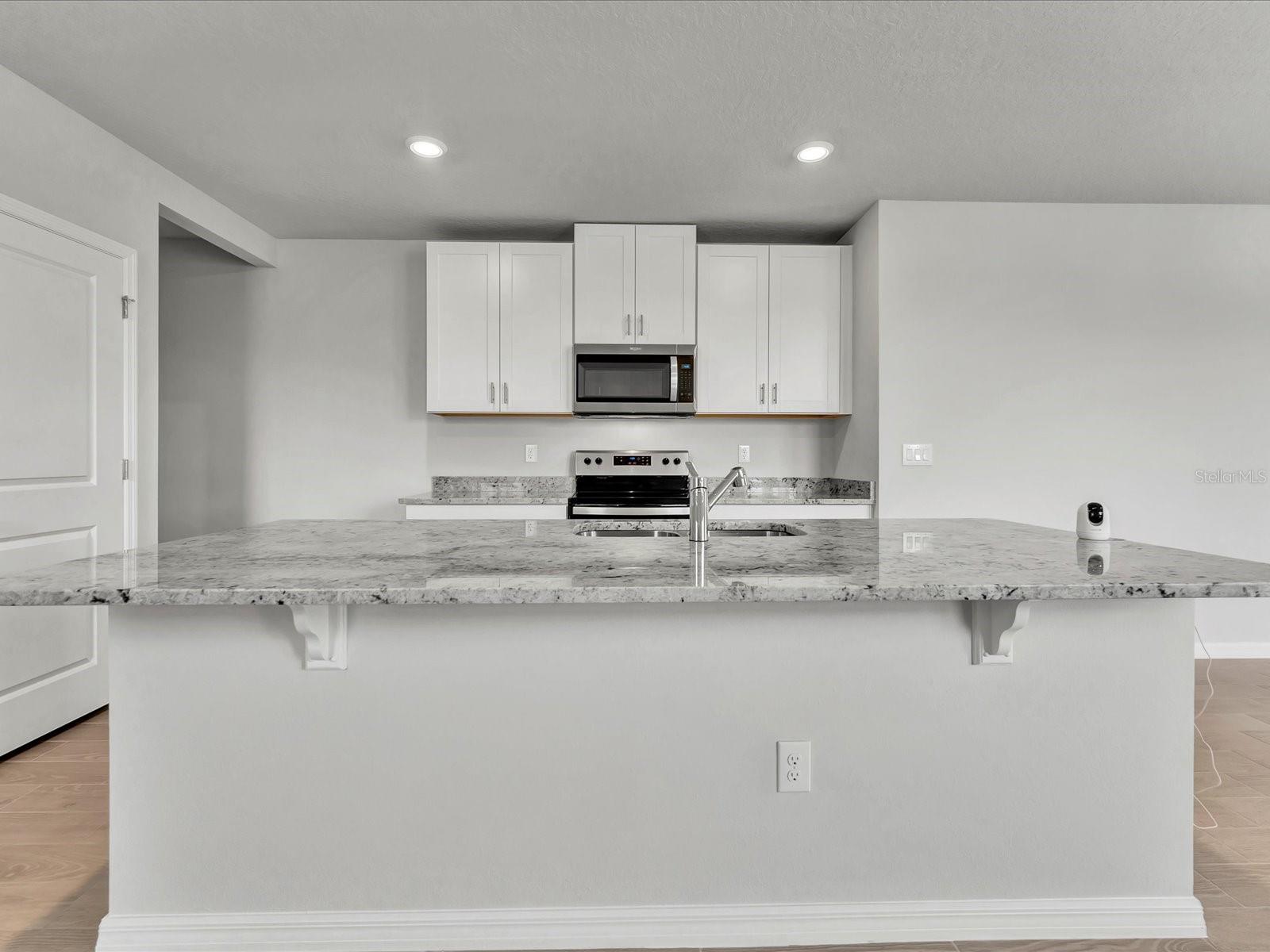 Image 6 of 38 For 176 Whiteland Bend