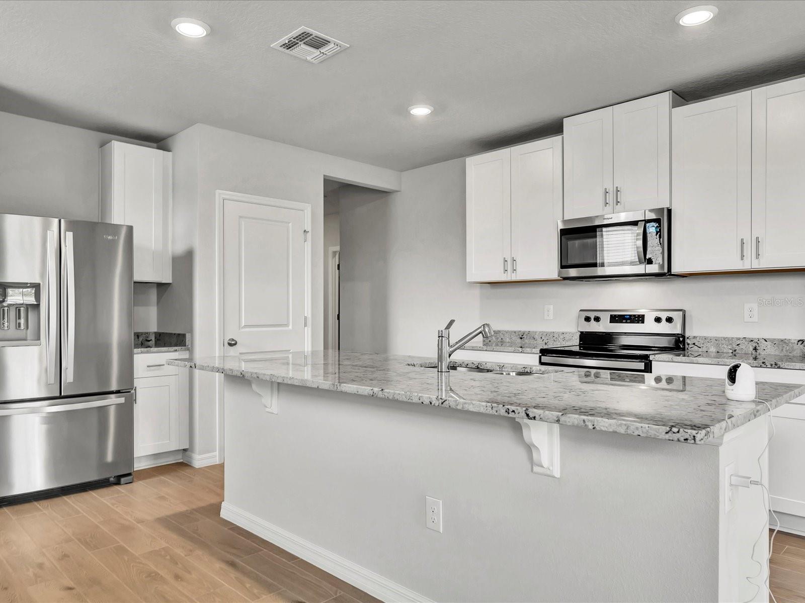 Image 7 of 38 For 176 Whiteland Bend