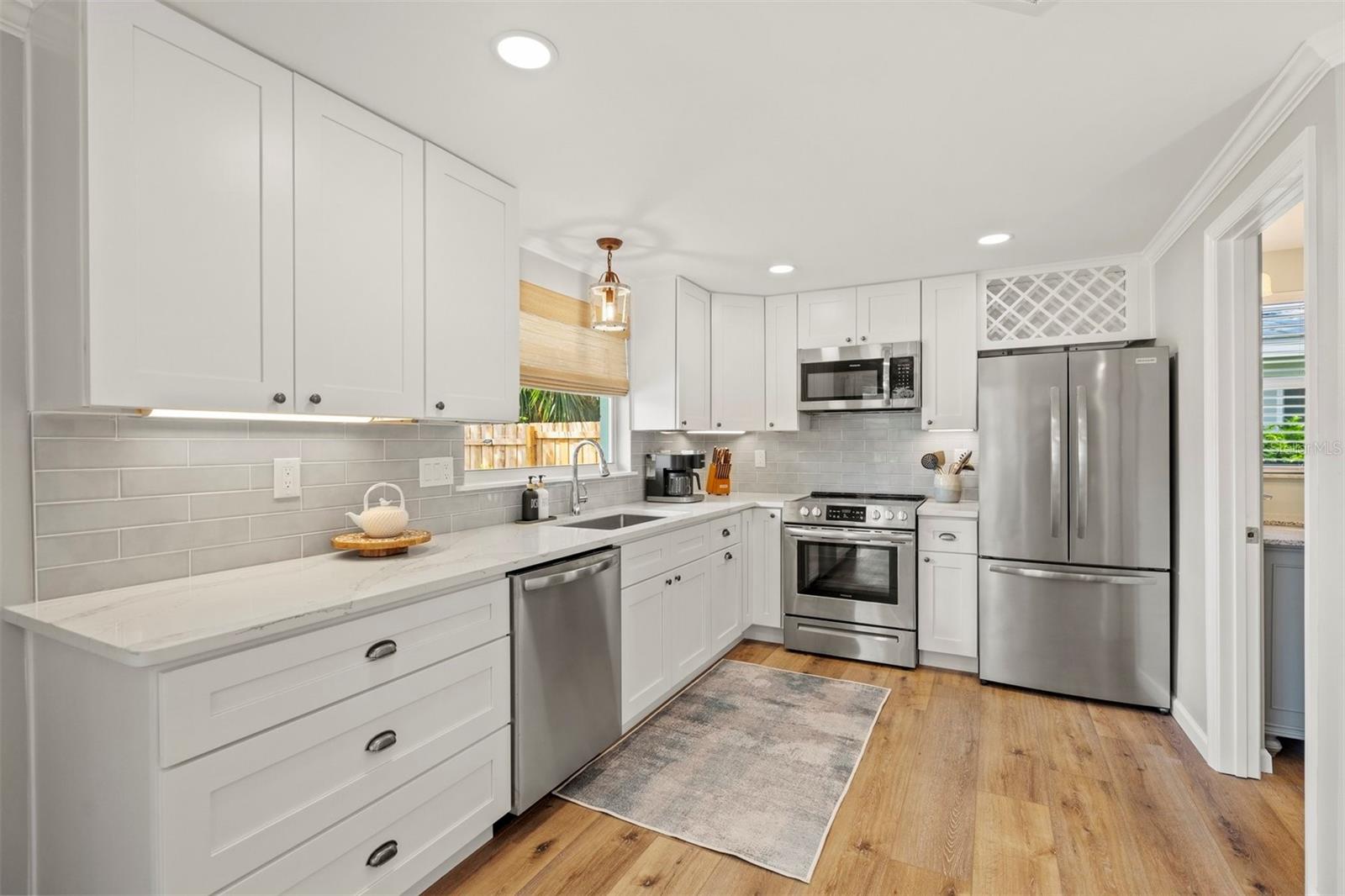 Image 10 of 53 For 3165 Regatta Circle