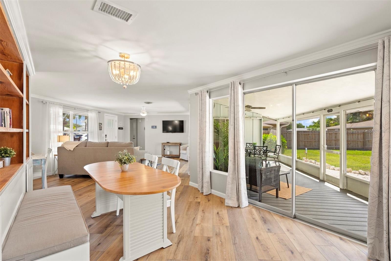 Image 14 of 53 For 3165 Regatta Circle