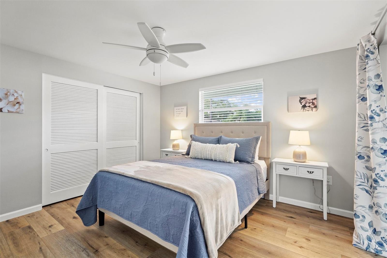 Image 17 of 53 For 3165 Regatta Circle