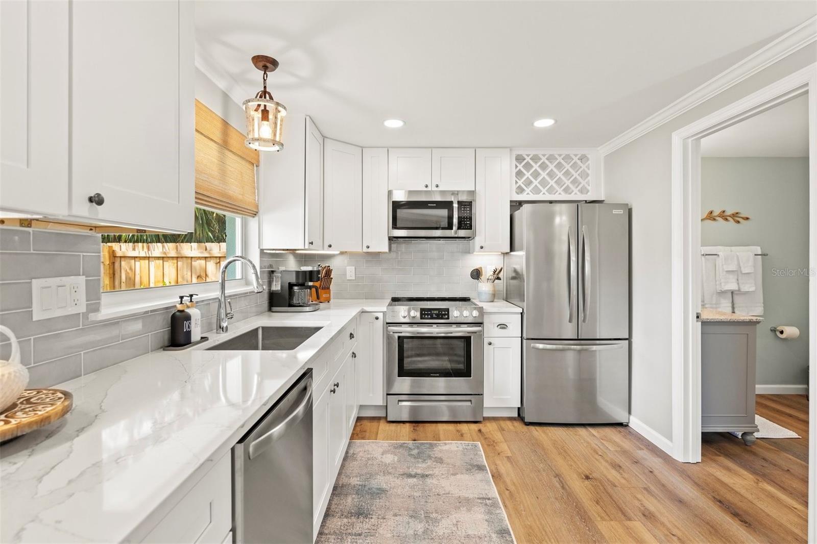 Image 6 of 53 For 3165 Regatta Circle