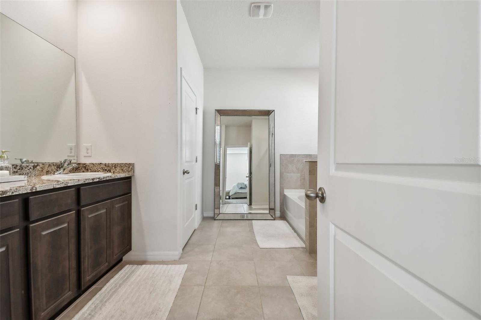 Image 21 of 43 For 12338 Dora Trail