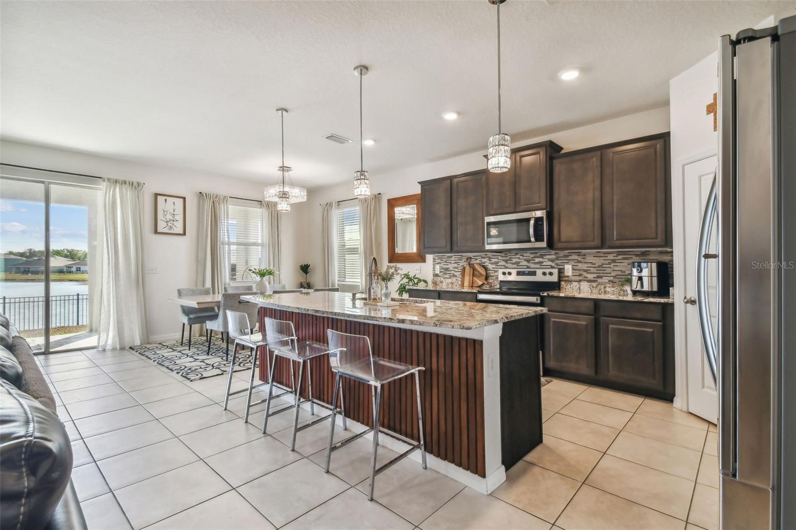 Image 4 of 43 For 12338 Dora Trail